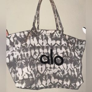 Alo gray tie dye yoga tote bag